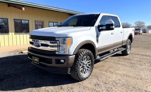 R J Auto Bosque Farms