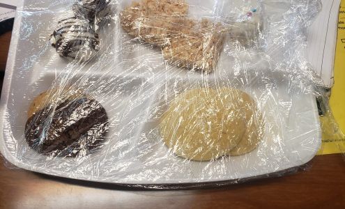 2 A's Auto Sales llc Convoy