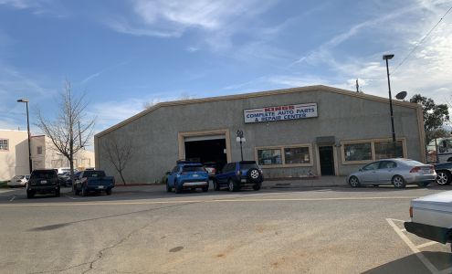 King's Complete Auto Parts Avenal