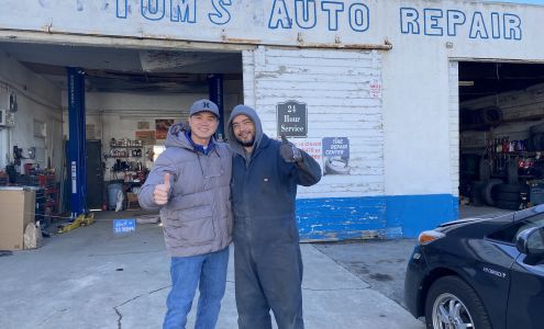 Toms Auto Repair Avenal