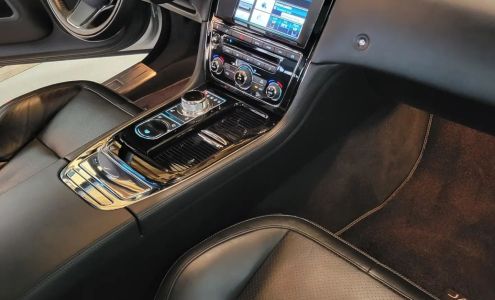 Amigos Car Wash Avenal