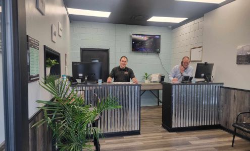 Service Street Auto Repair