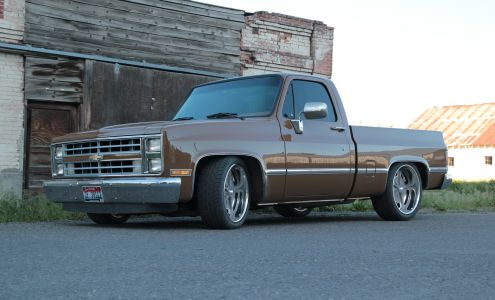 Newdale Body Paint & Glass