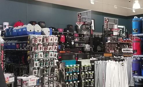 DICK'S Sporting Goods