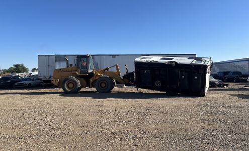 Hernandez Towing and Auto Repair