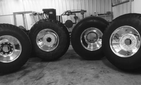 Extreme Performance & Tire Cutting Rock Valley