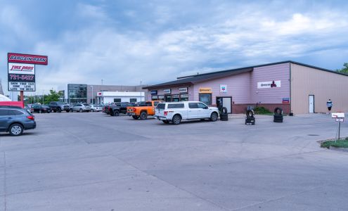 Bargain Barn Tire Pros