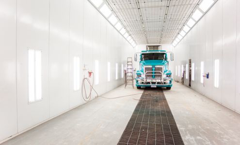 J & J Truck & Auto Body