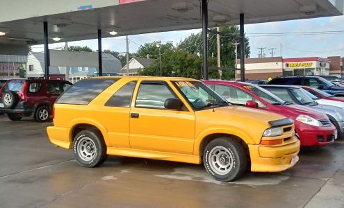 Fett's City Motor Center