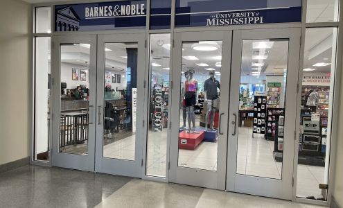 Barnes & Noble at Ole Miss University