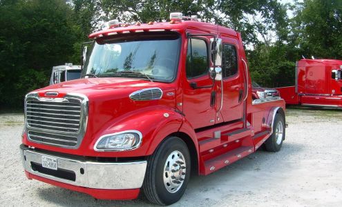 2L Custom Trucks Poolville