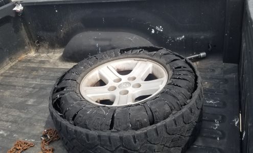 Schulenburg Tire & Auto LLC Schulenburg