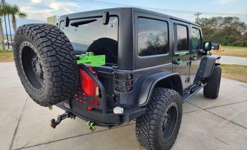 Four Wheel Drive Center