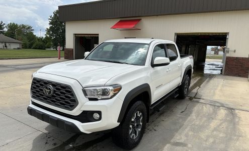 Rapid Roy's Car Wash