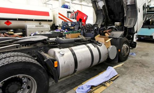 Louie's Service Center Inman