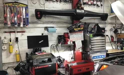 Hollywood Auto Parts & Service