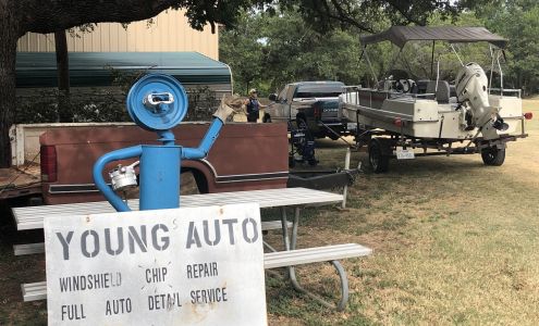 Young's Auto & Tint