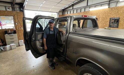 New View Auto Glass & Carports