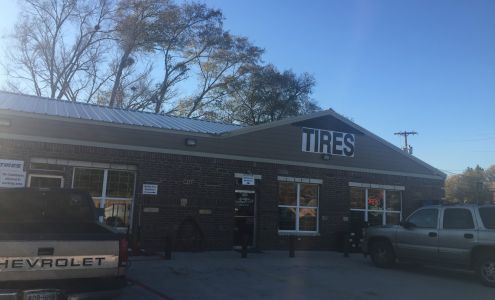 Casa Della Tire Services L.L.C.