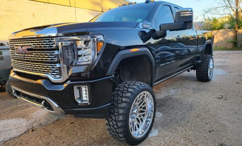 DNA AUTO Sales & Services, LLC