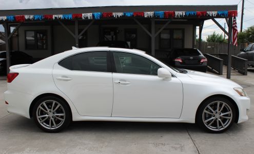 Road Runners Auto Sales