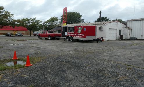 Uptown Motors Body Shop