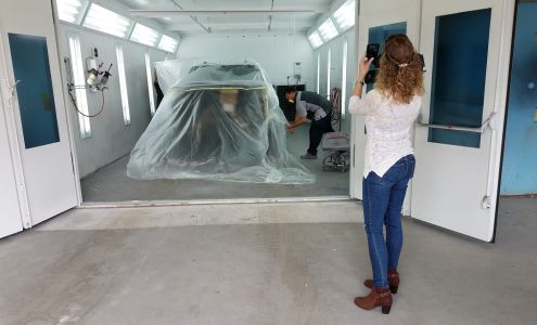 National Collision Center & RV