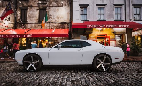 A & L Auto Body Shop