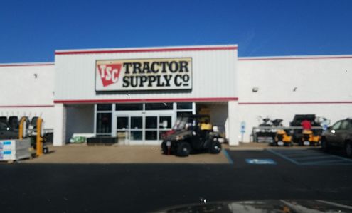 Tractor Supply Corinth