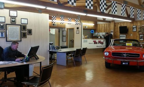 Dean's Auto Plaza