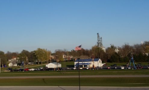 Holthaus Autohaus Fairview