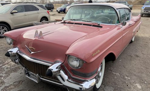 Henry's Auto Painting and Bodyworks