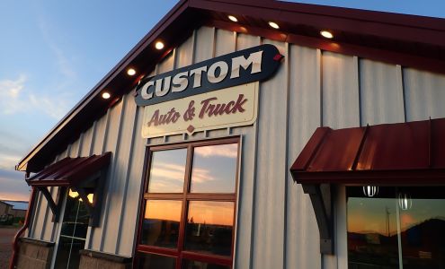 Custom Auto & Truck Sundance