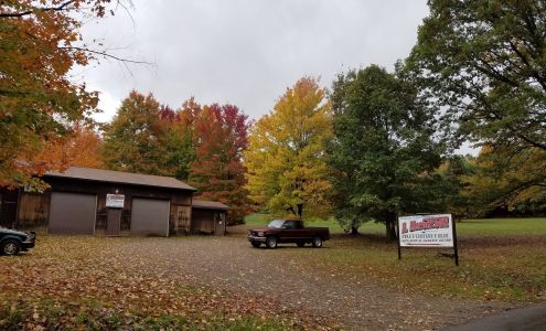 A Mac Gregor Automotive Fredonia