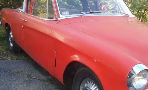 Fox's Service Station White Lake