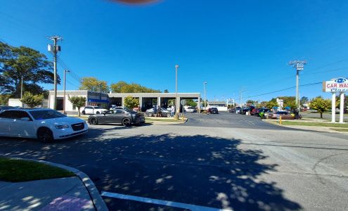 T & A Car Wash Plaza