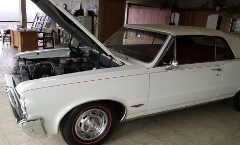 Brady Car & Truck Center