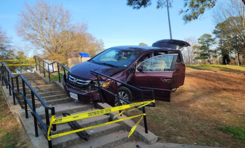 Thomas Auto Repair Fairmont