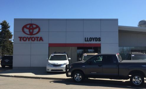 Lloyds Toyota Jamestown