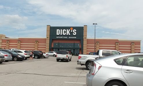 DICK'S Sporting Goods