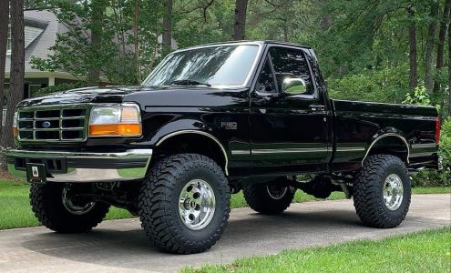 Chet's Paint and Body