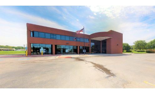 Bank of America (with Drive-thru ATM)