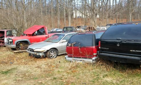 Lloyd S Fasnacht Garage Reinholds