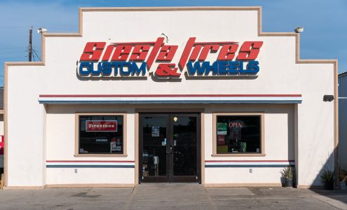 Siesta Tires Custom & Wheels