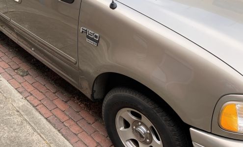 Natchez Collision Center