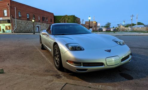 Phil's Paint & Body Shop