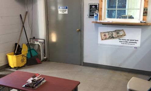 Palmores Garage Buckingham