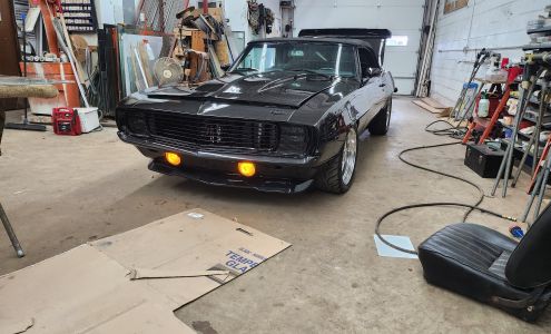 Complete Auto Glass and Trim