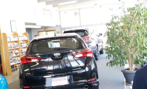 Toyota of Newport - Parts Department