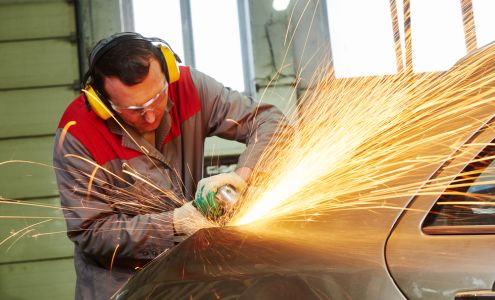 Ron's Collision & Custom Paint Watkins